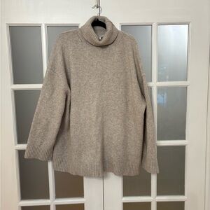 H&M Beige Turtleneck Sweater